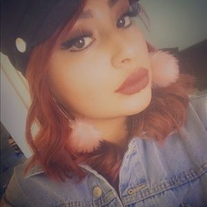 Meet your Posher, Yadira